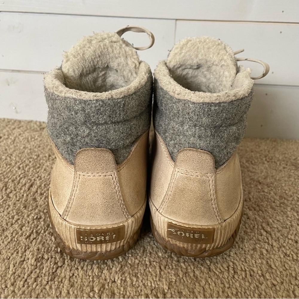 Sorel Out N About Beige Suede Women’s Lace-Up Ankle Boots 8 Waterproof Faux Fur - Picture 8 of 14